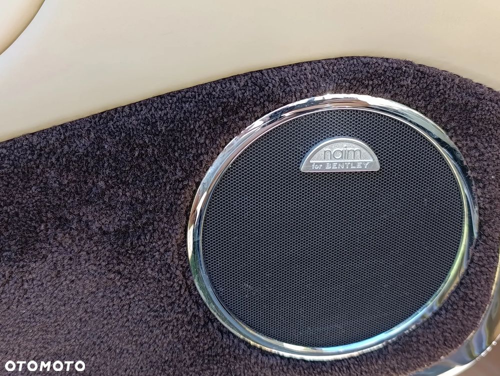 Bentley Mulsanne - 16