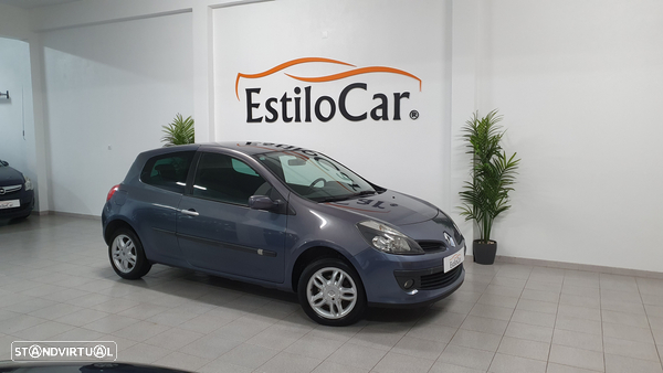 Renault Clio 1.2 16V Confort Privilège