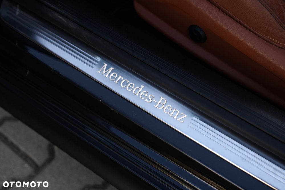 Mercedes-Benz Klasa E 220 d 4Matic 9G-TRONIC AMG Line - 12