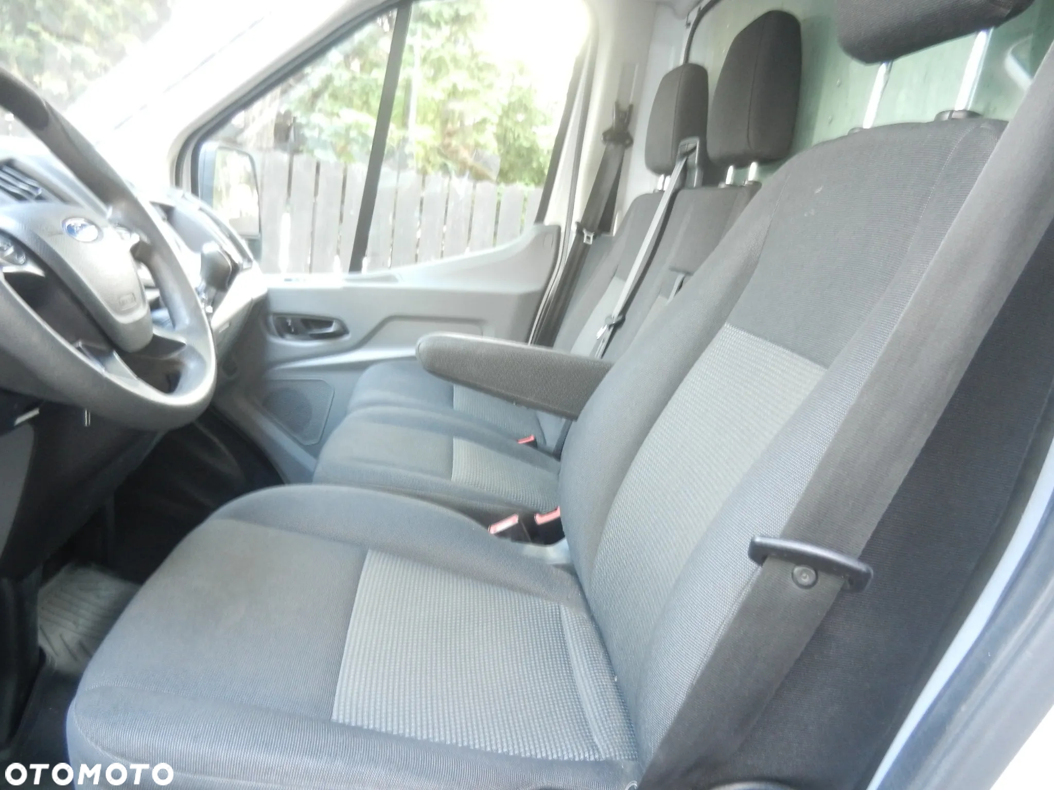 Ford Transit - 28