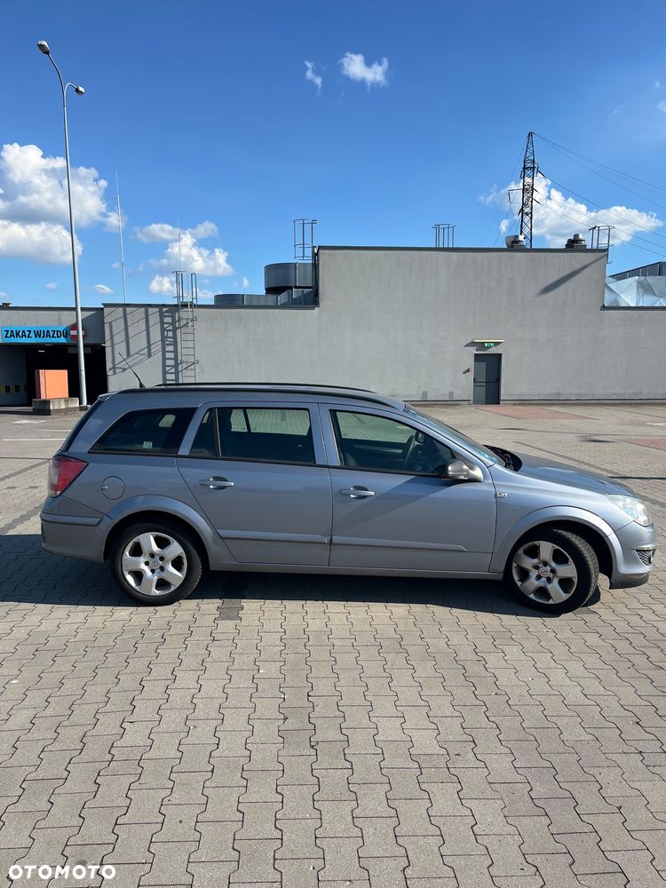 Opel Astra 1.6 Enjoy - 4