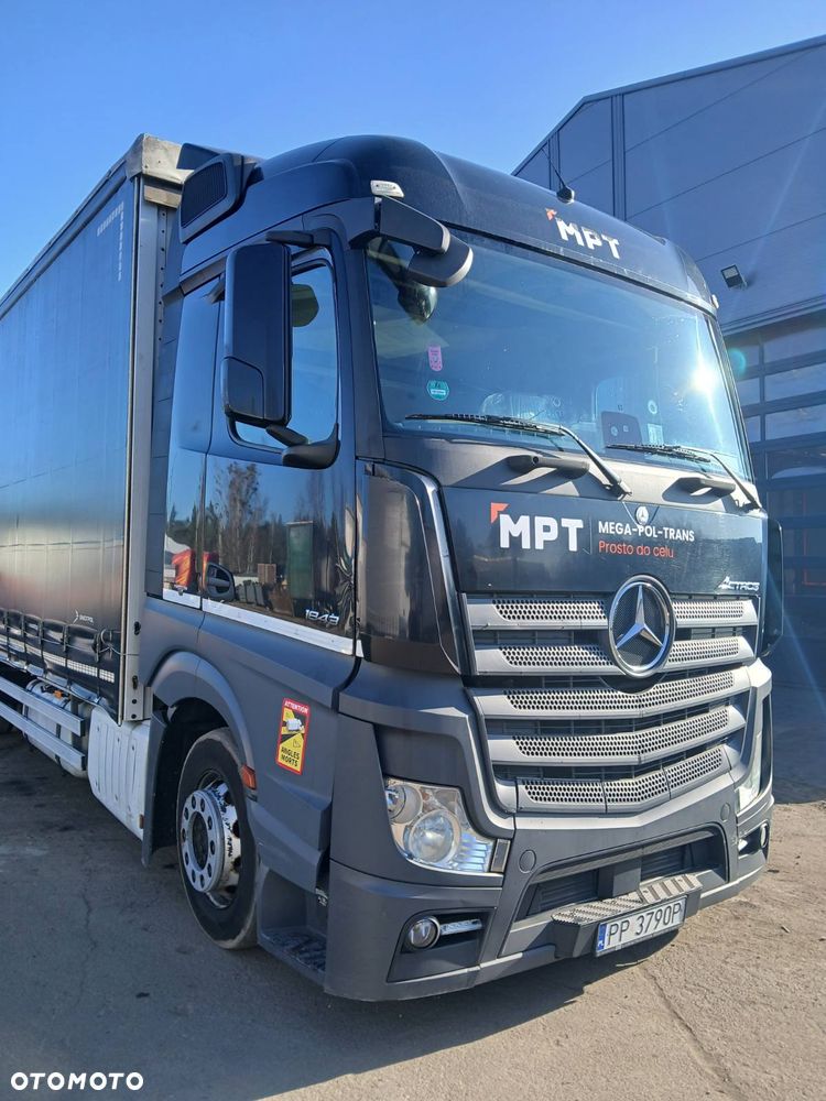 Mercedes-Benz Actros - 5