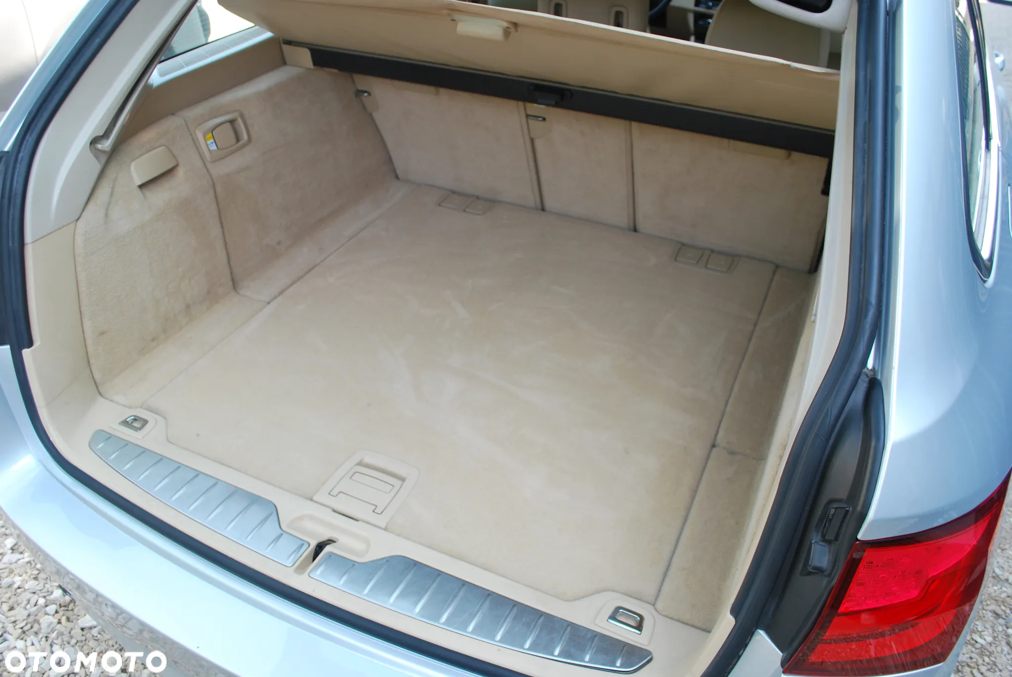 BMW Seria 5 520d - 26