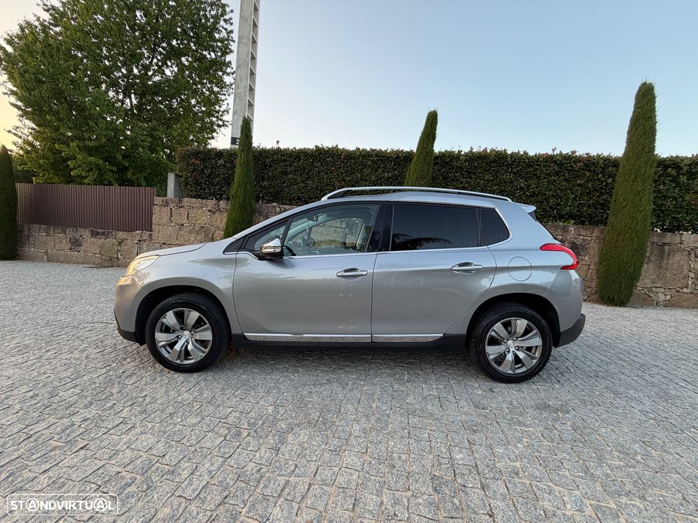 Peugeot 2008 1.6 e-HDi Allure - 12