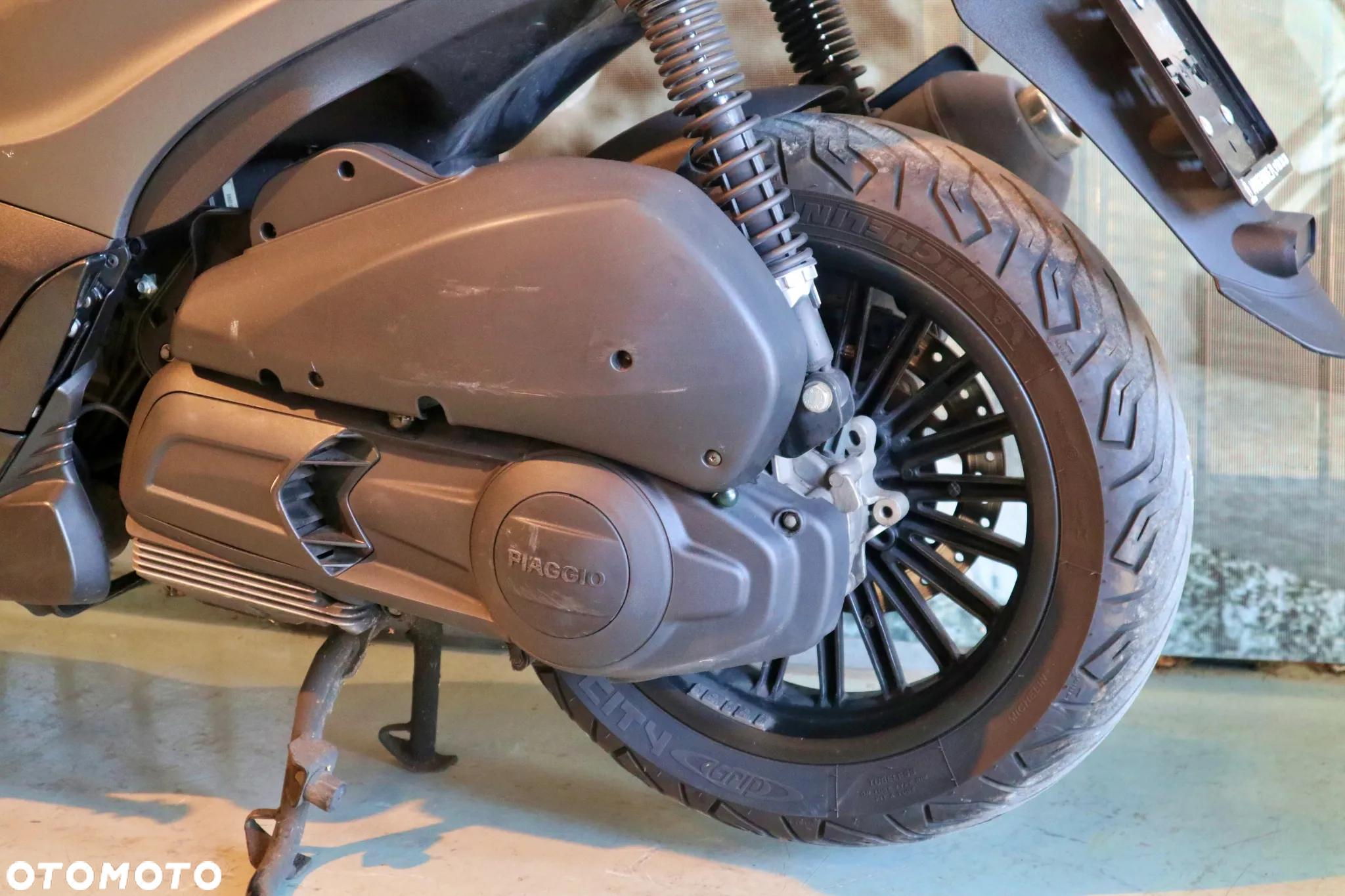 Piaggio Beverly - 6