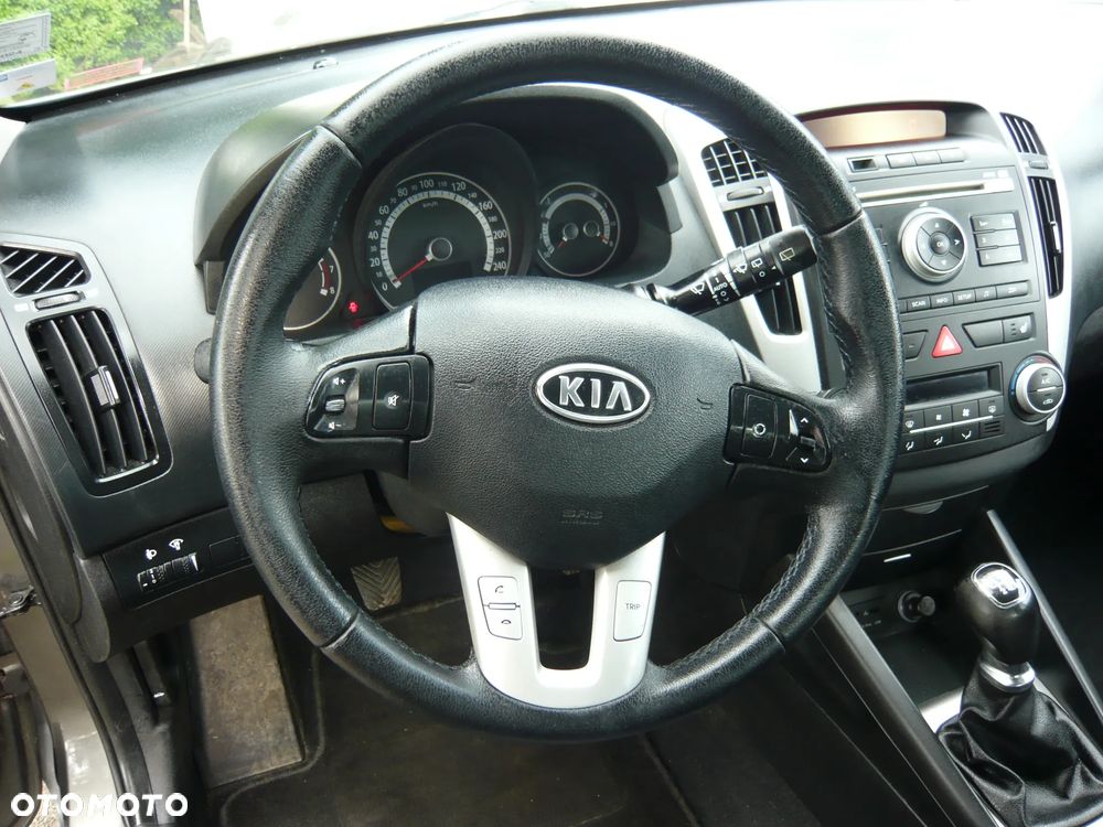 Kia Ceed 1.6 CVVT Vision - 11