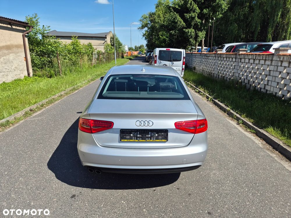 Audi A4 Limousine 2.0 TDI Limited Edition - 6
