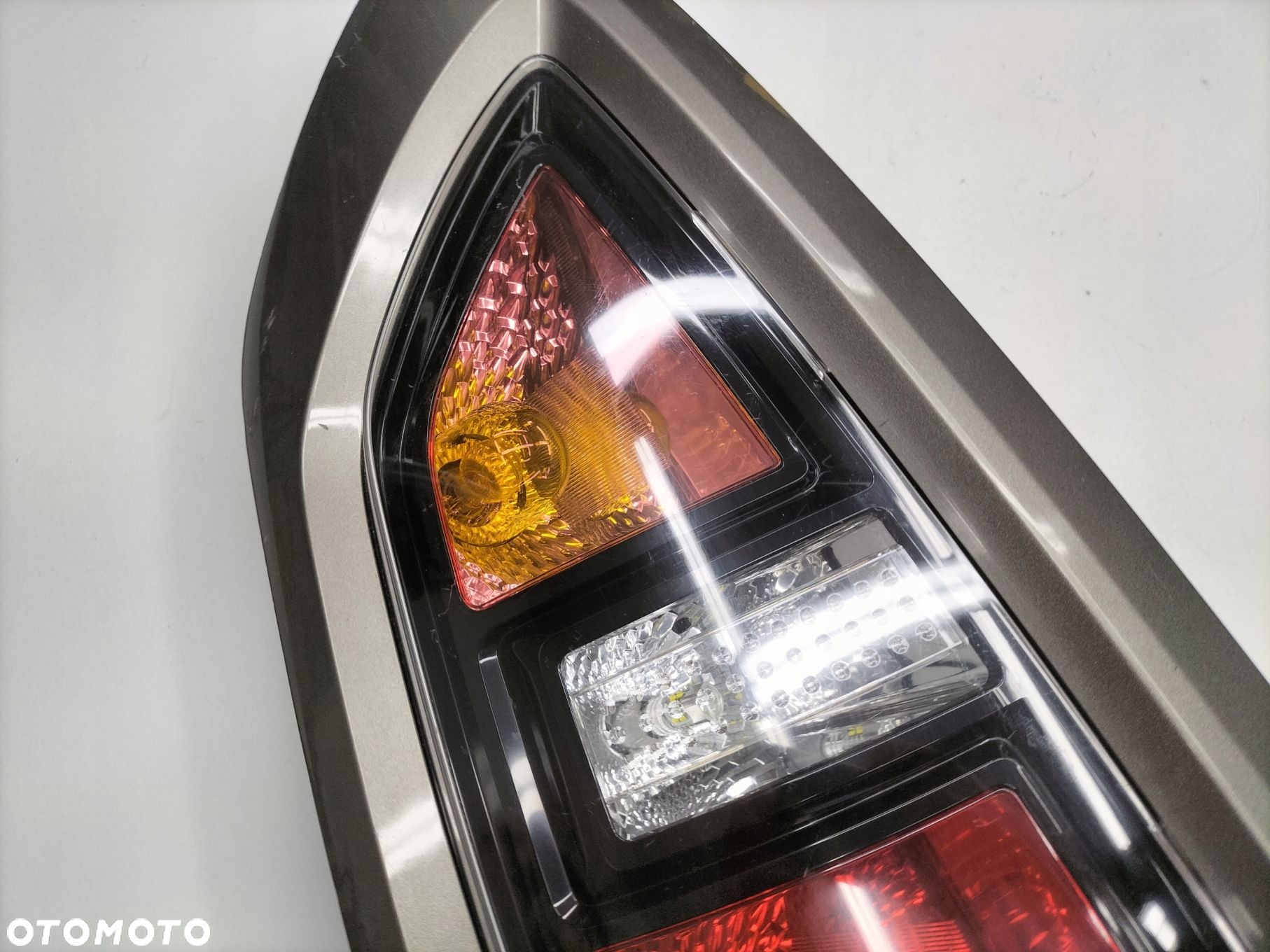 LAMPA LEWY TYŁ LEWA TYLNA KIA SOUL I - 3