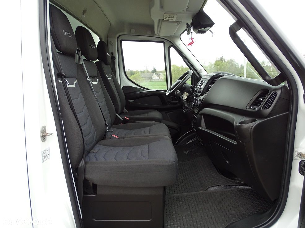 Iveco Daily 72C18 Kontener 15 Palet 6.47m.+ Winda BAR 1000 Kg! 5.10m. Rozstaw Osi ! JAK NOWY!! Salon PL! - 30