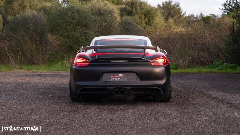 Porsche Cayman GT4 - 14
