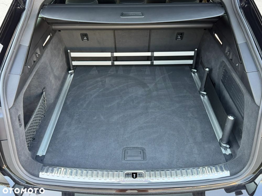 Audi A6 Avant 40 TDI quattro S tronic S line - 37