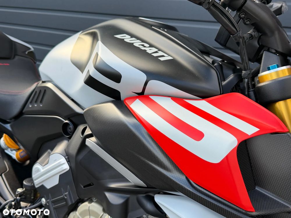 Ducati Diavel - 4