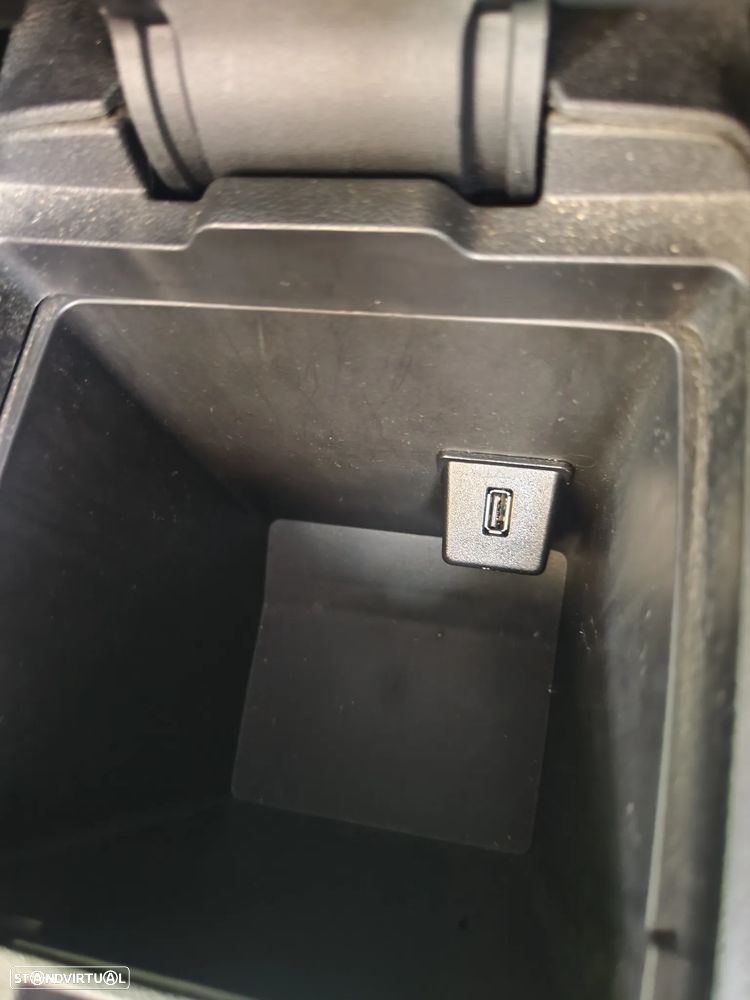 Ford Focus SW 1.0 EcoBoost Active Aut. - 45