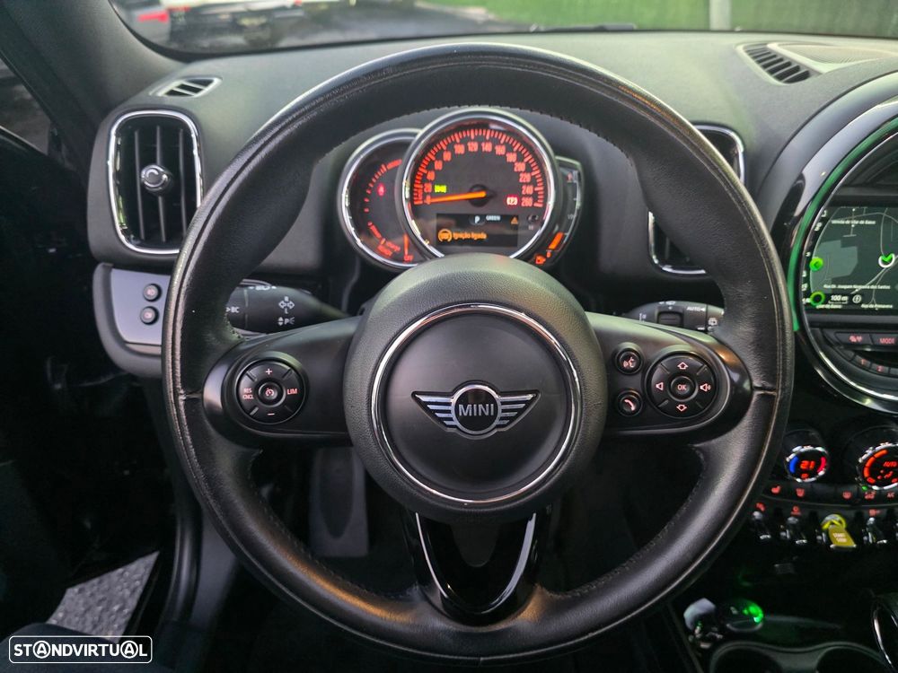 MINI Countryman Cooper SE ALL4 Auto - 15