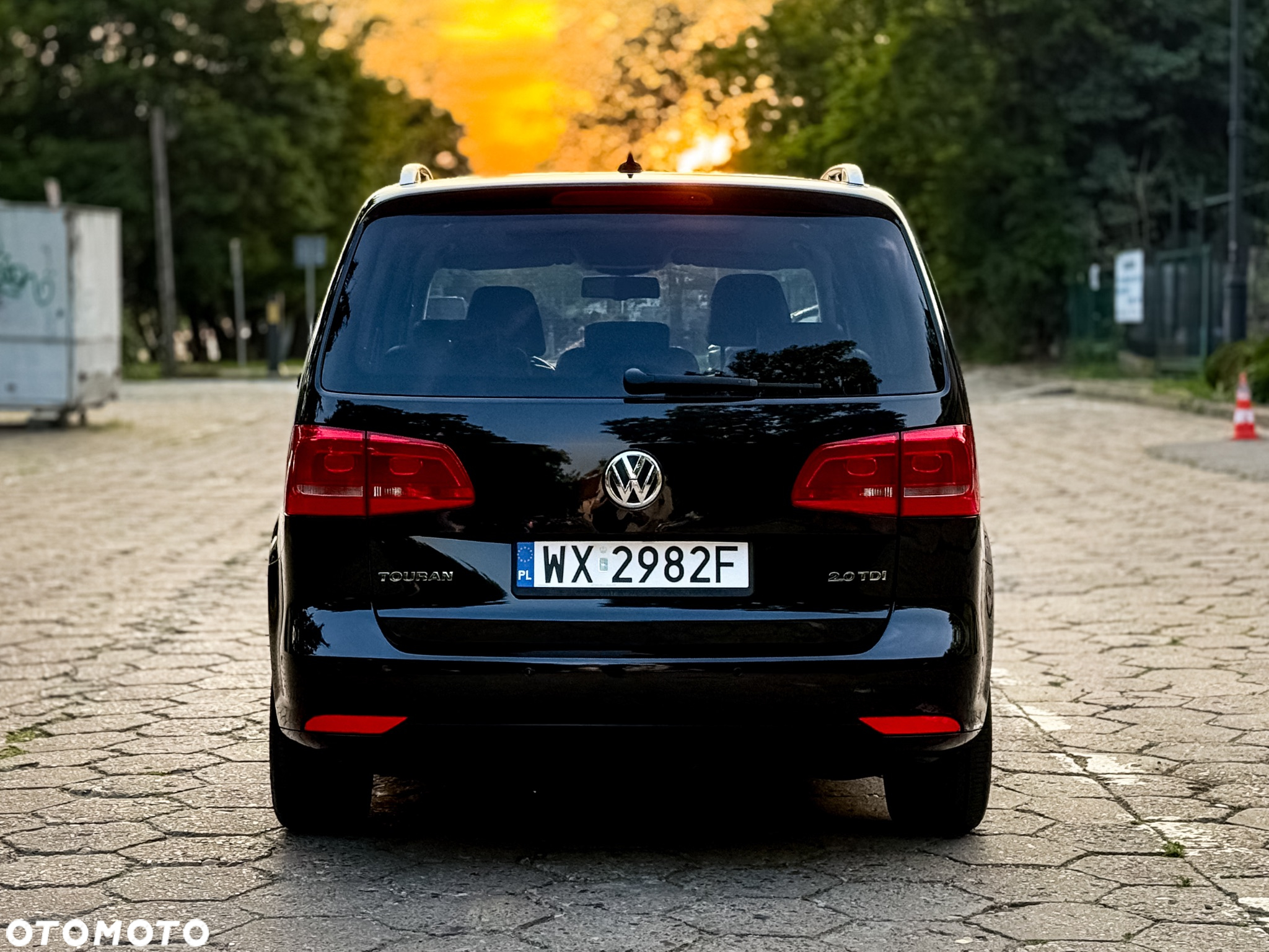 Volkswagen Touran 2.0 TDI DPF DSG Highline - 6