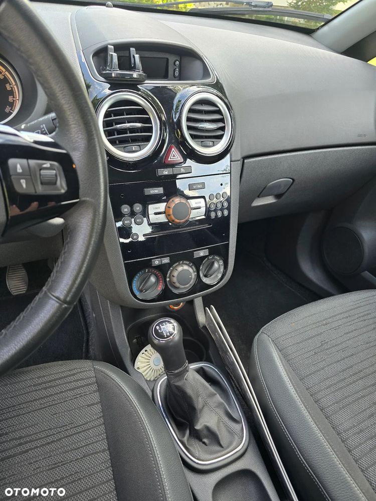 Opel Corsa - 5