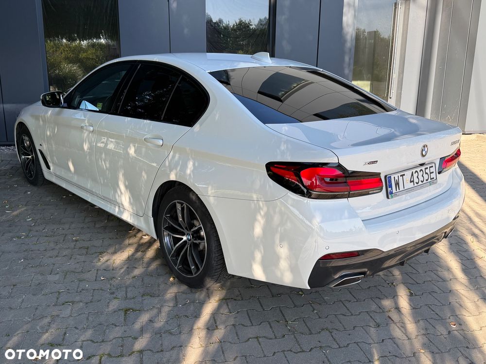 BMW Seria 5 520d xDrive MHEV M Sport sport - 15