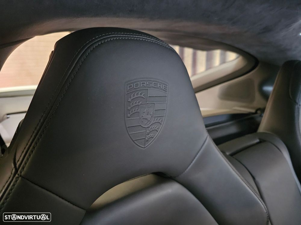 Porsche Panamera 4 E-Hybrid Executive - 33