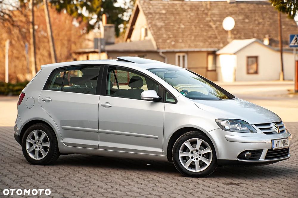 Volkswagen Golf Plus 1.6 Comfortline - 12