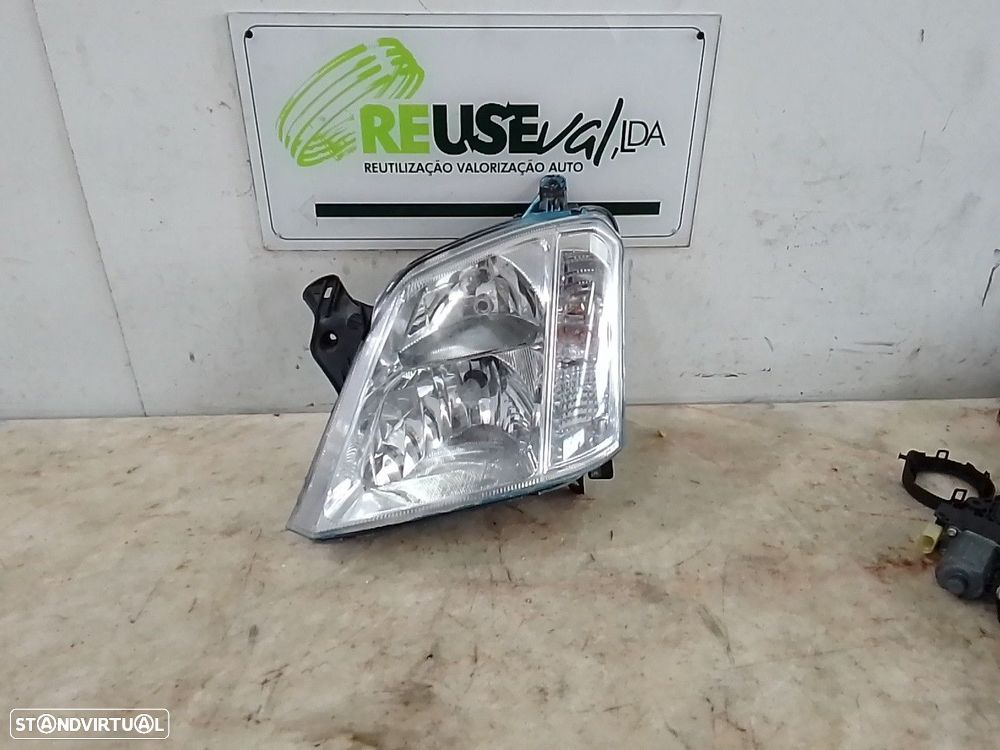 Ótica Esq Opel Meriva A Veículo Multiuso (X03) - 1