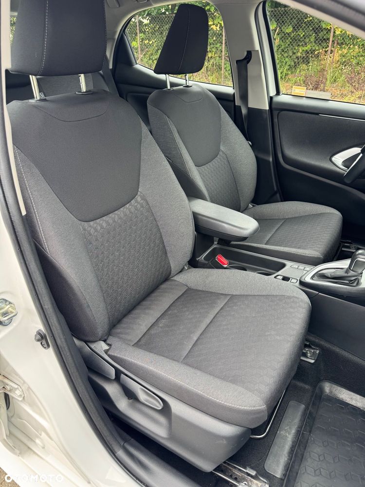 Toyota Yaris - 11
