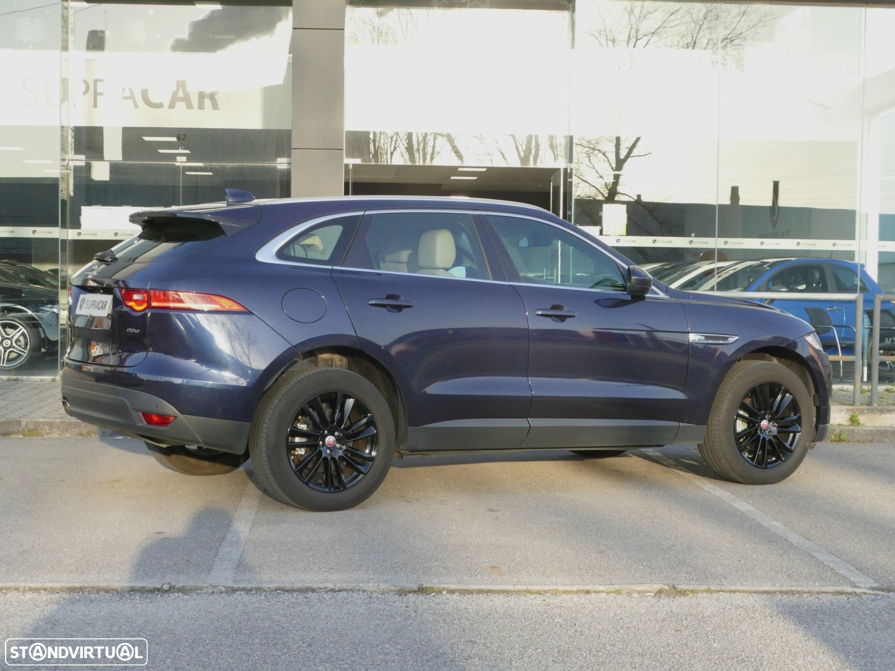 Jaguar F-Pace 2.0 i4D Prestige - 10
