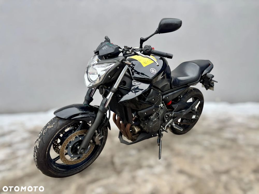 Yamaha XJ - 6