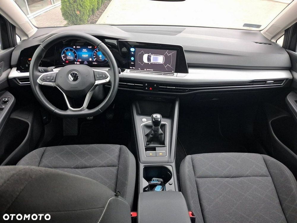 Volkswagen Golf - 13