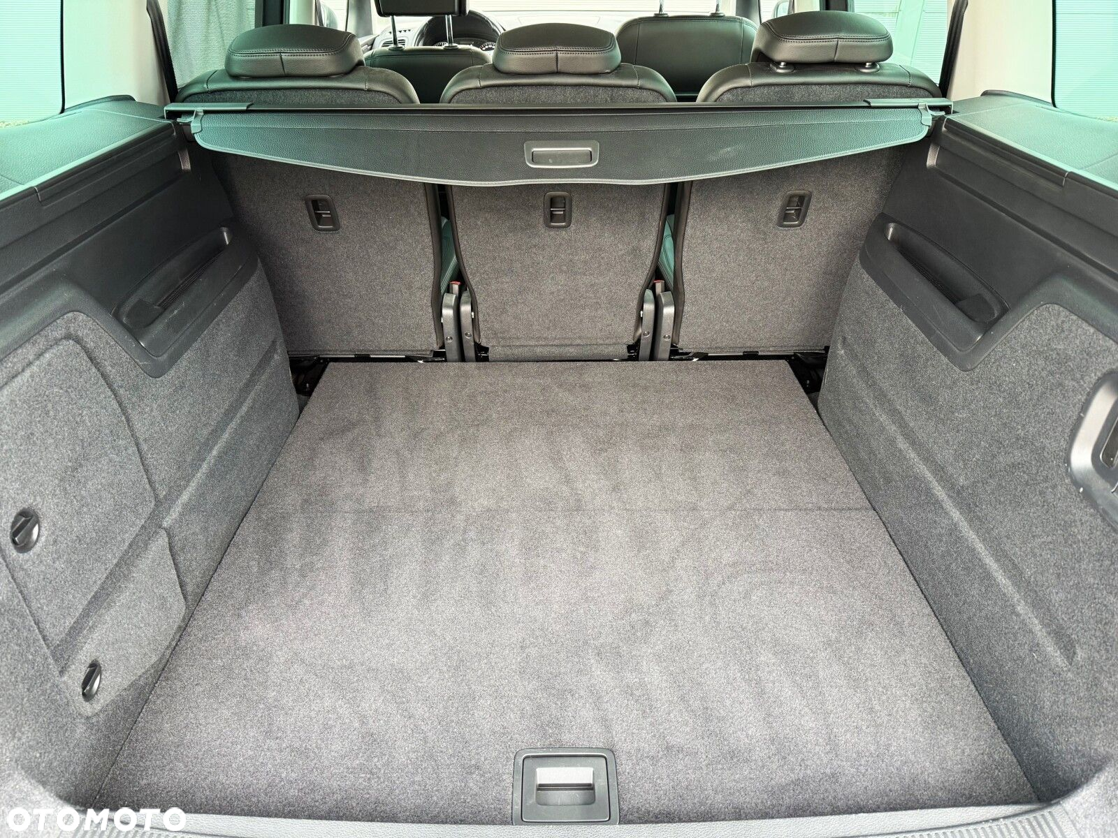 Volkswagen Sharan 2.0 TDI BMT Highline DSG - 10