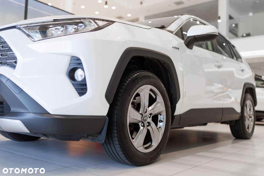 Toyota RAV4 - 17