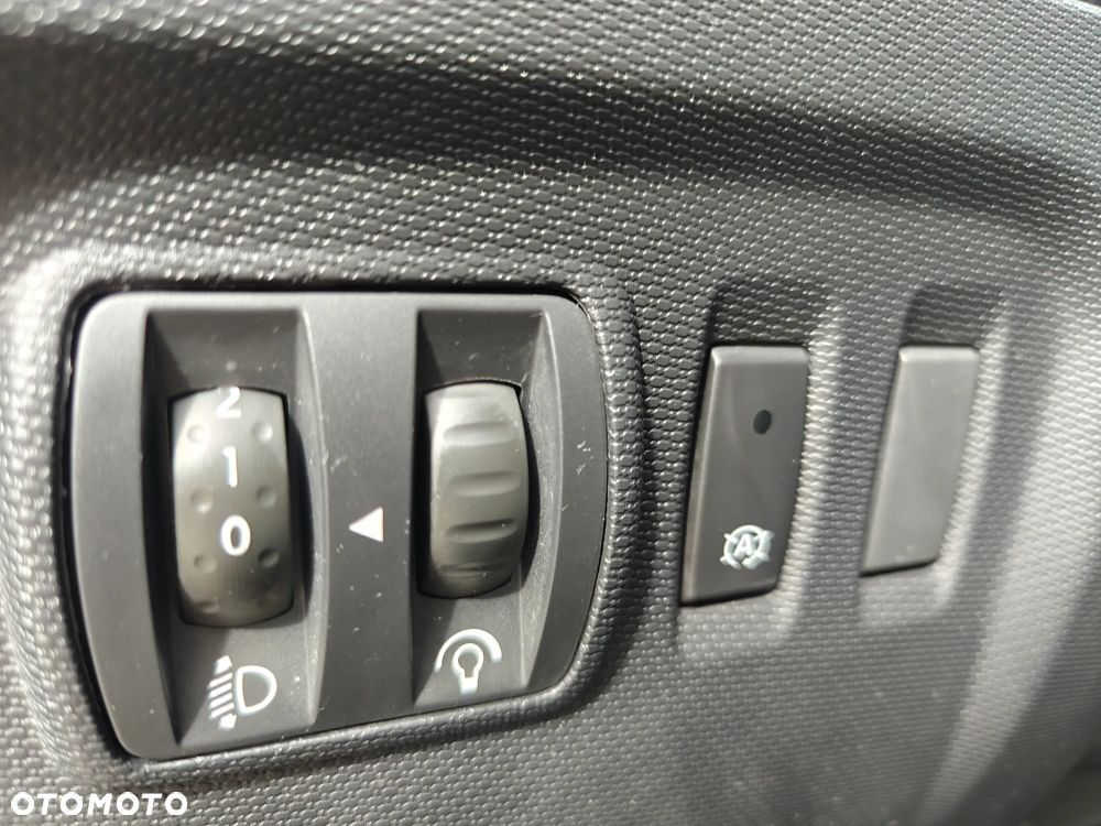 Renault Captur 0.9 Energy TCe Limited - 12