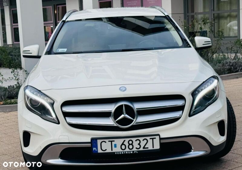 Mercedes-Benz GLA 250 4-Matic - 21