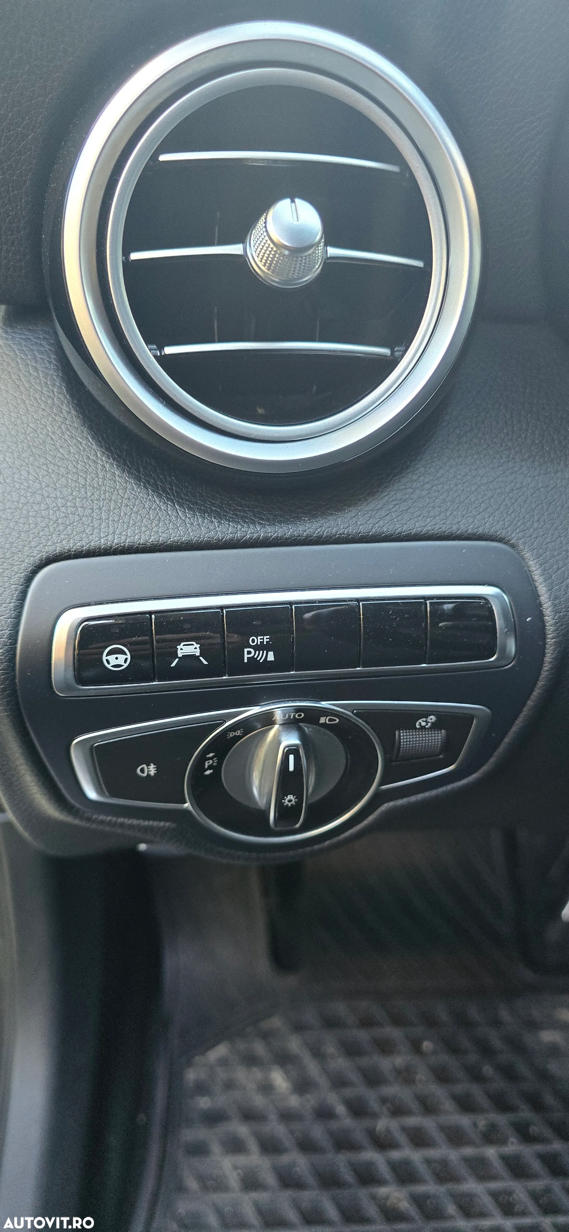Mercedes-Benz GLC 220 d 4Matic 9G-TRONIC - 13