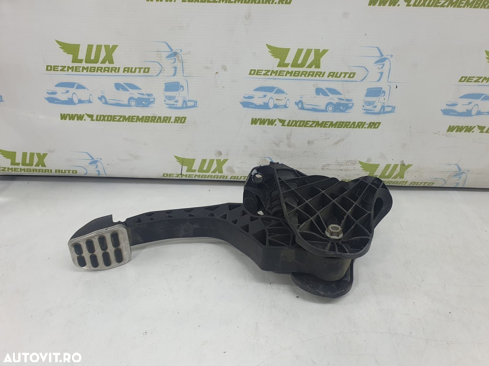 Pedala ambreiaj 1k1721059fa Volkswagen VW Golf 6 - 3