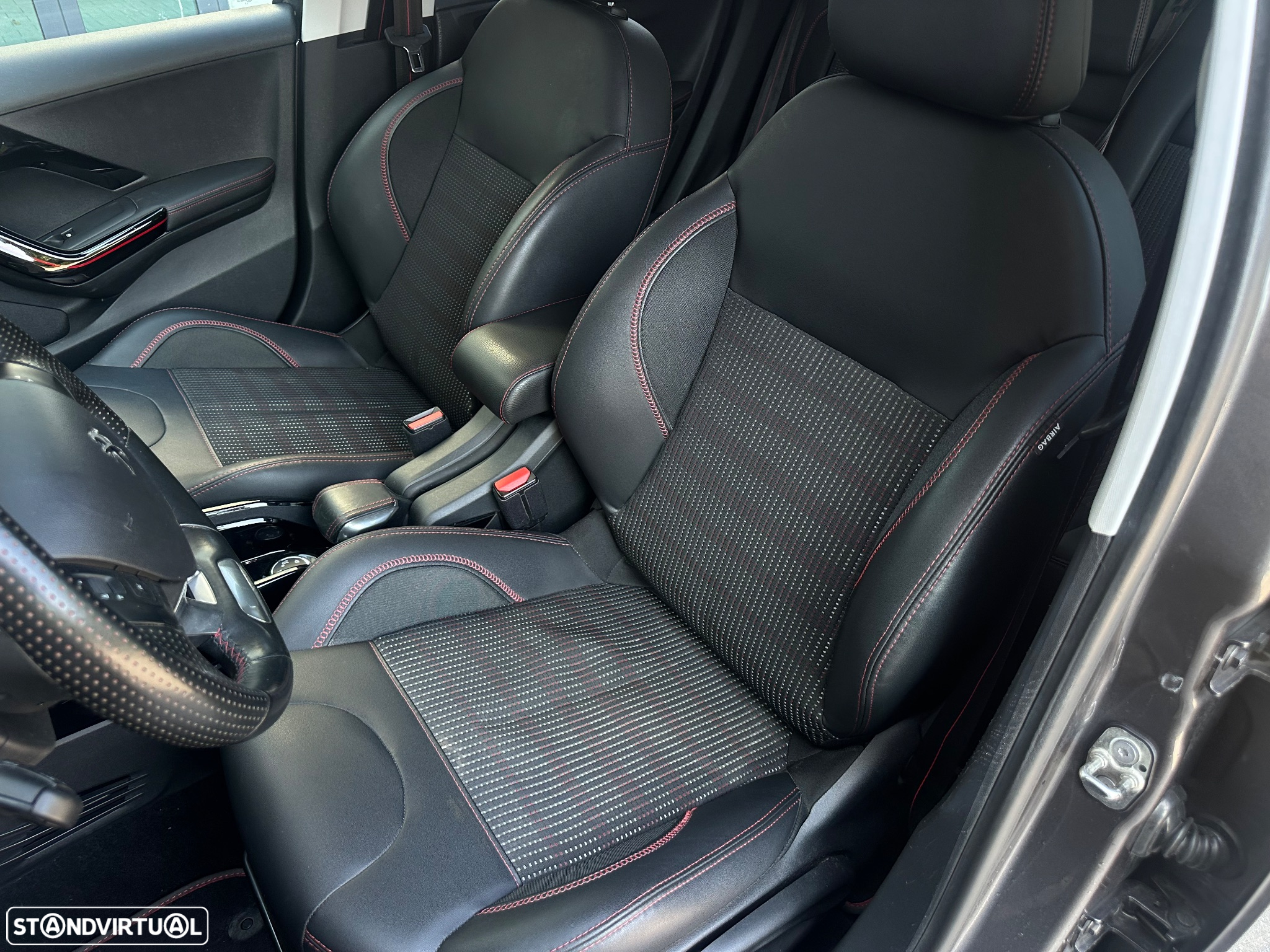 Peugeot 2008 PureTech 110 Stop&Start EAT6 GT-Line Edition - 15