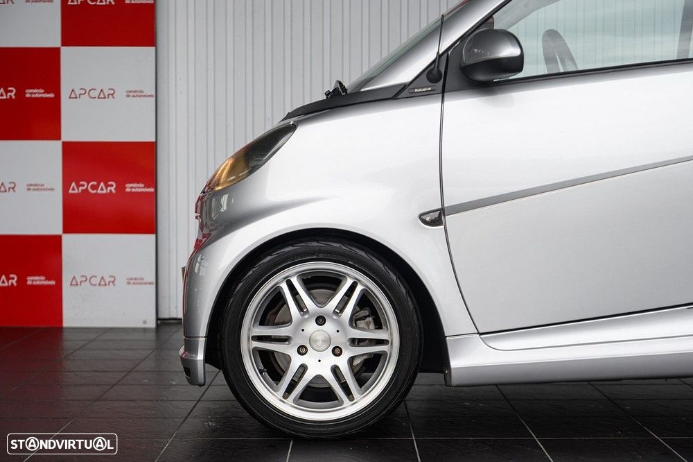 Smart Fortwo Cabrio 1.0 T Brabus Xclusive - 9