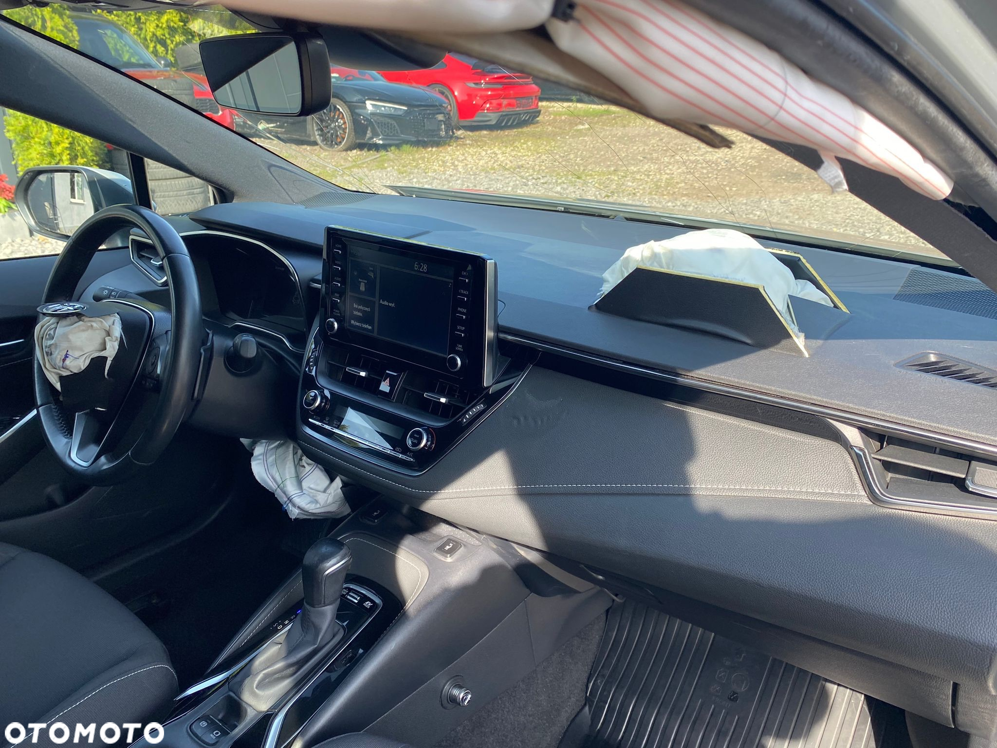 Toyota Corolla 2.0 Hybrid Comfort - 13