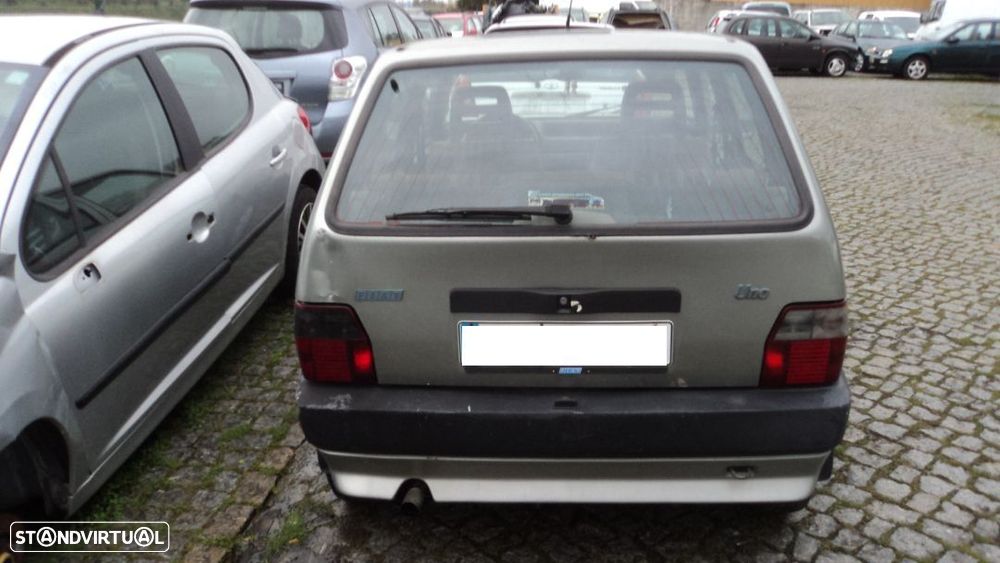 Fiat Uno 1.1 5P 1991 - Para Peças - 6