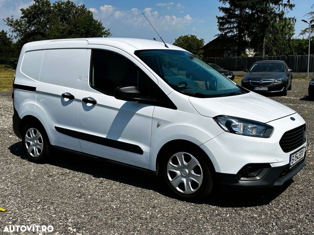 Ford Courier - 9