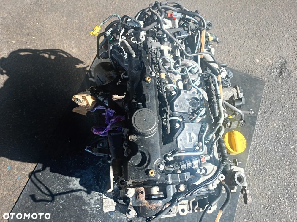 Silnik 2.0 dCi Euro 4 Renault Trafic – osprzęt i układ wtryskowy - 10