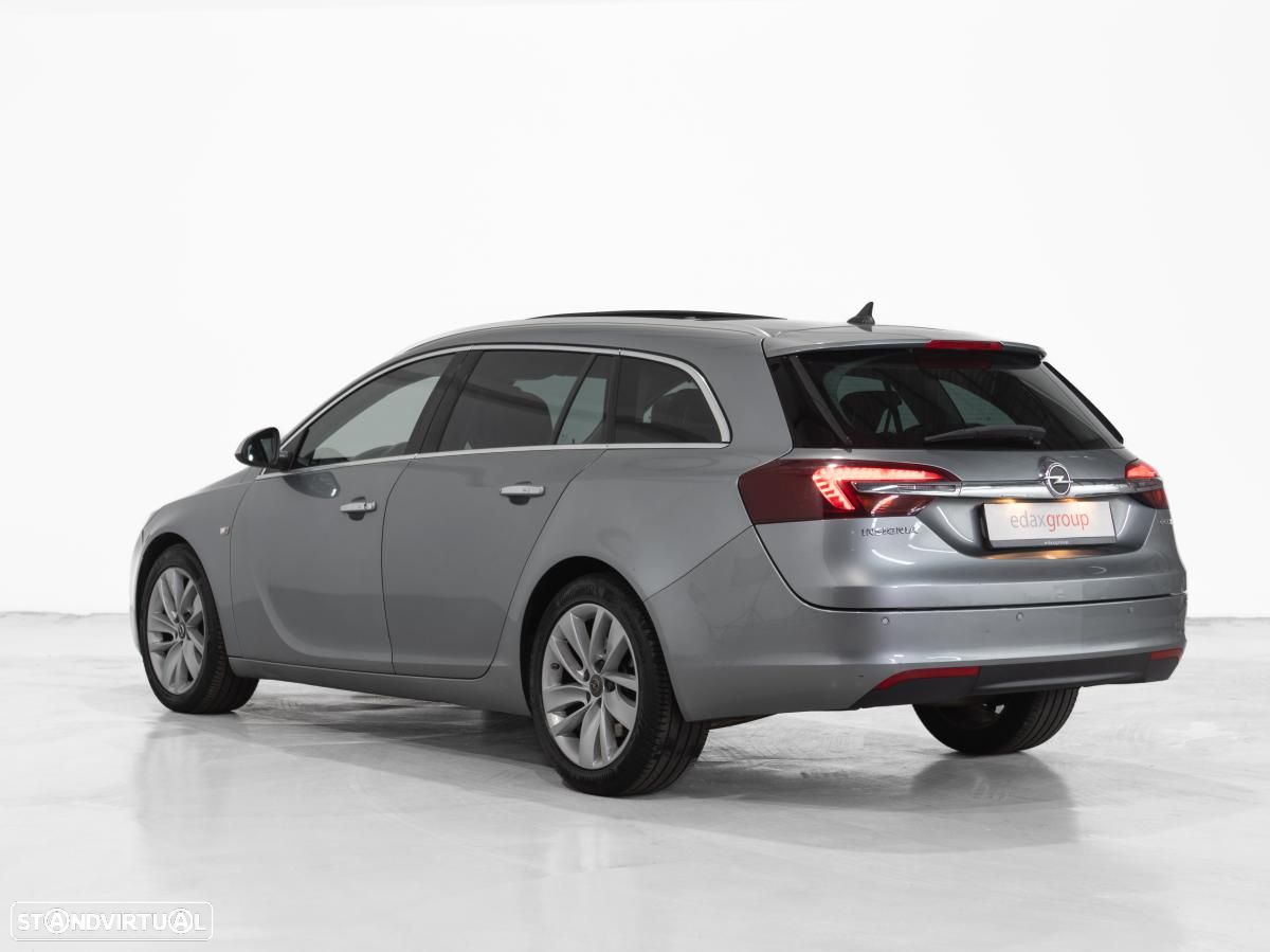 Opel Insignia Sports Tourer - 4