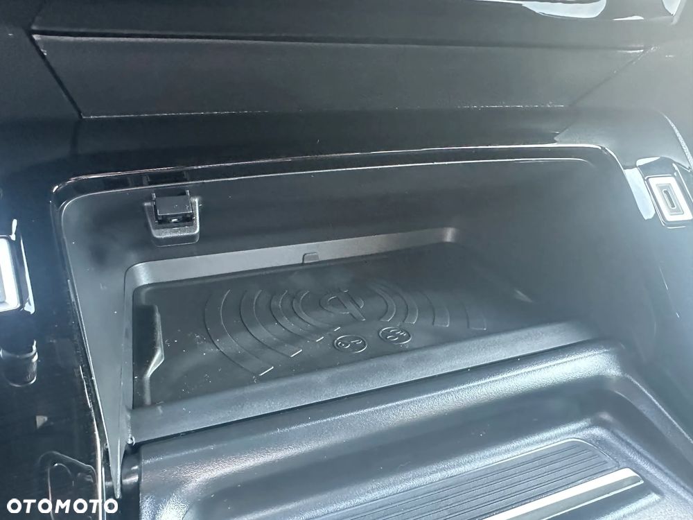 Peugeot 2008 PureTech mHEV Envy e-DCS6 - 22