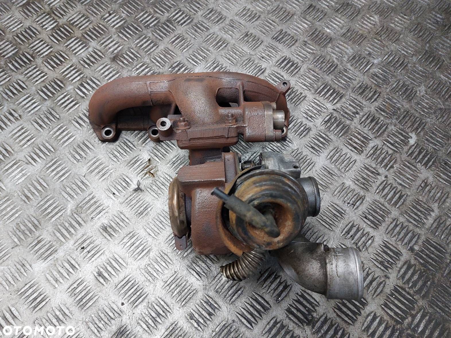 TURBOSPRĘŻARKA TURBINA ALFA ROMEO 156 I LIFT 1.9 JTD 55191596 - 1