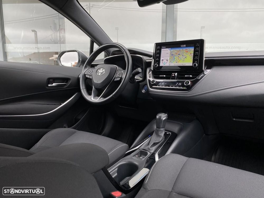 Toyota Corolla Touring Sports 1.8 Hybrid Comfort+P.Sport - 16