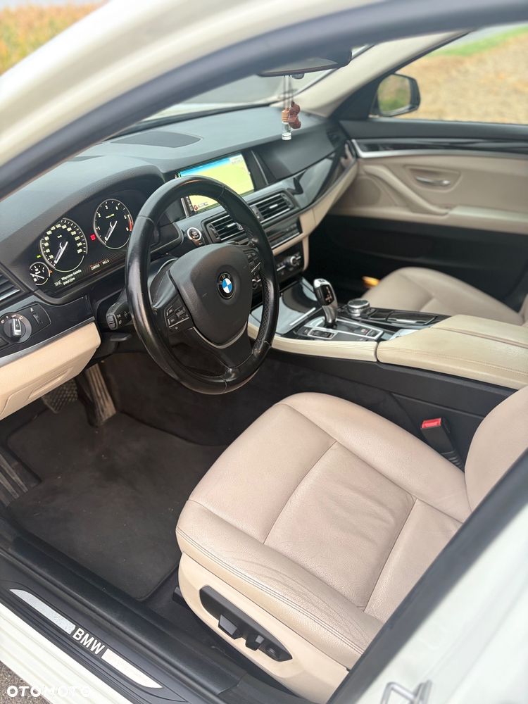 BMW Seria 5 520d - 20