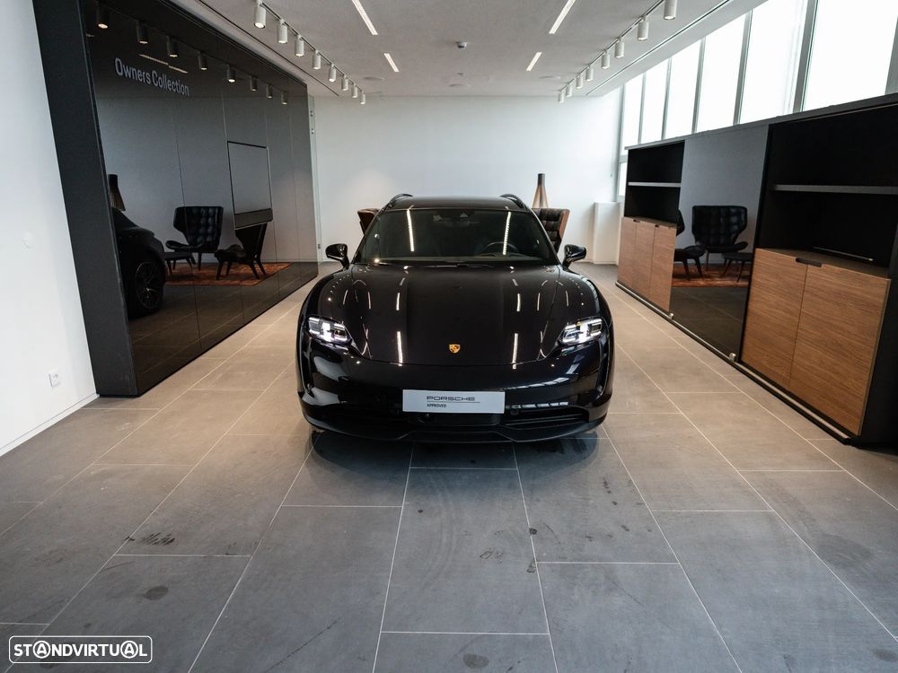 Porsche Taycan Sport Turismo - 2