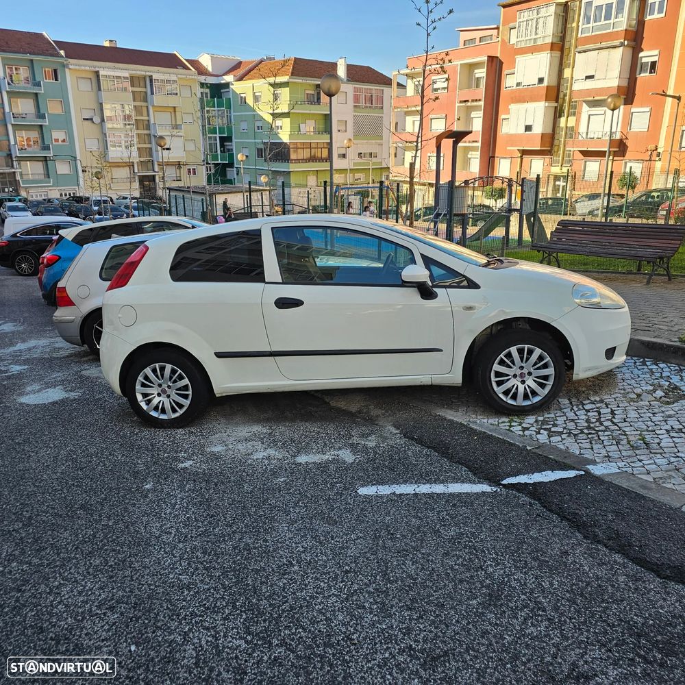 Fiat Punto - 4
