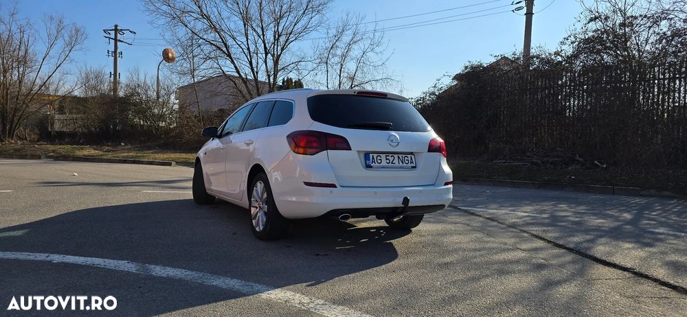 Opel Astra 1.4 Turbo - 4