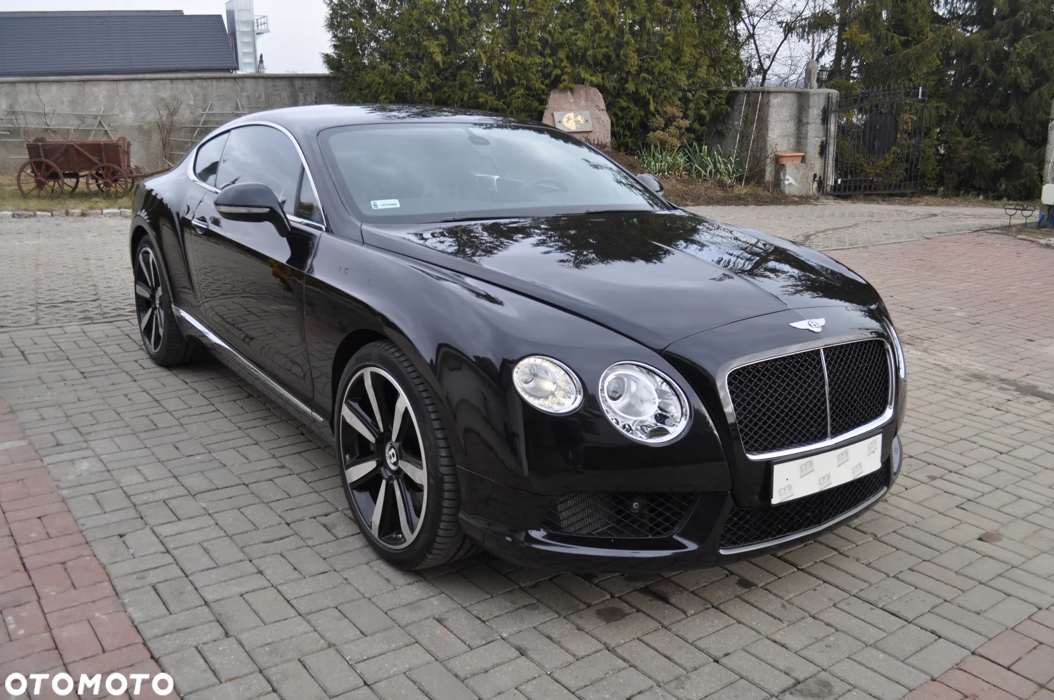 Bentley Continental GT V8 Convertible - 6