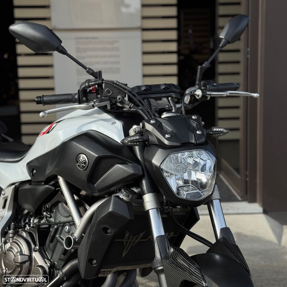 Yamaha MT-07 - 2